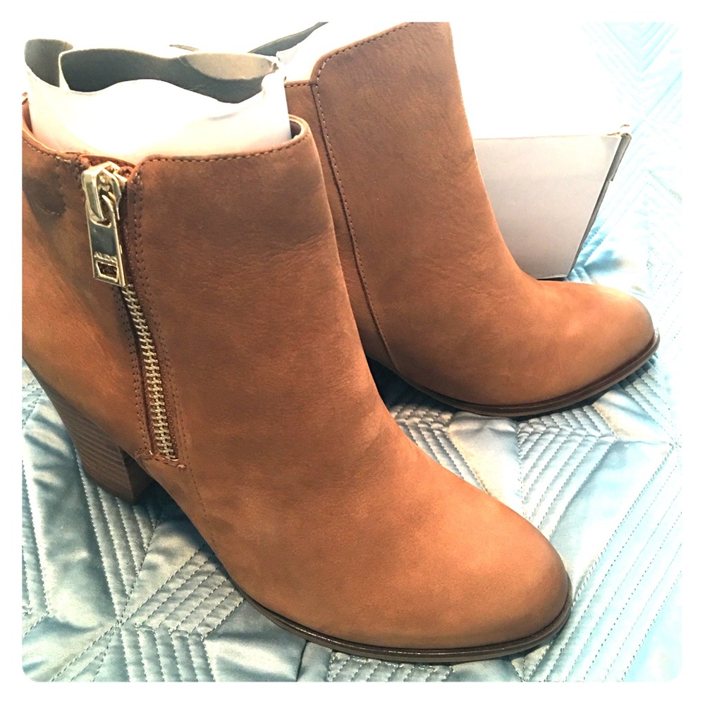 Adorable Aldo Boots..Brand new/unused in box!!